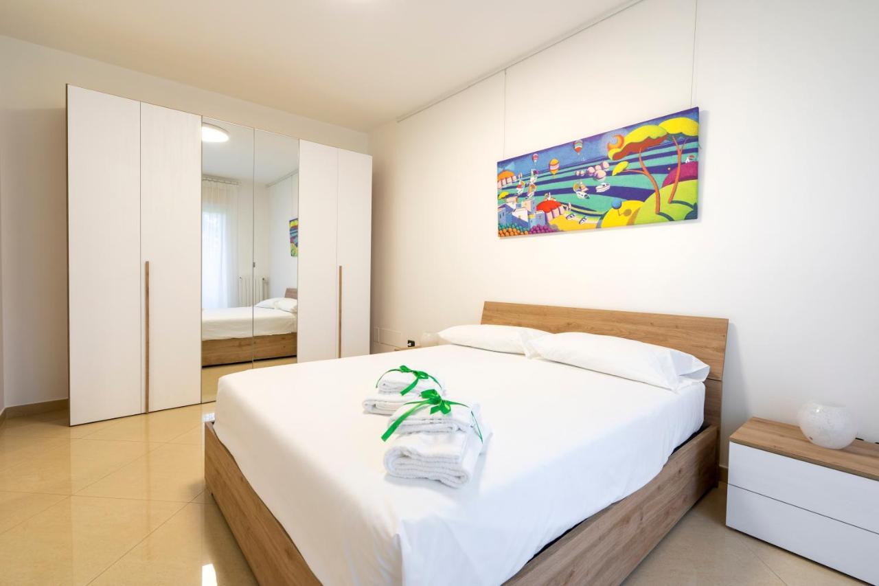 Boscoincitta Apt With Garage And Whirlpool Tub Bari Exterior foto