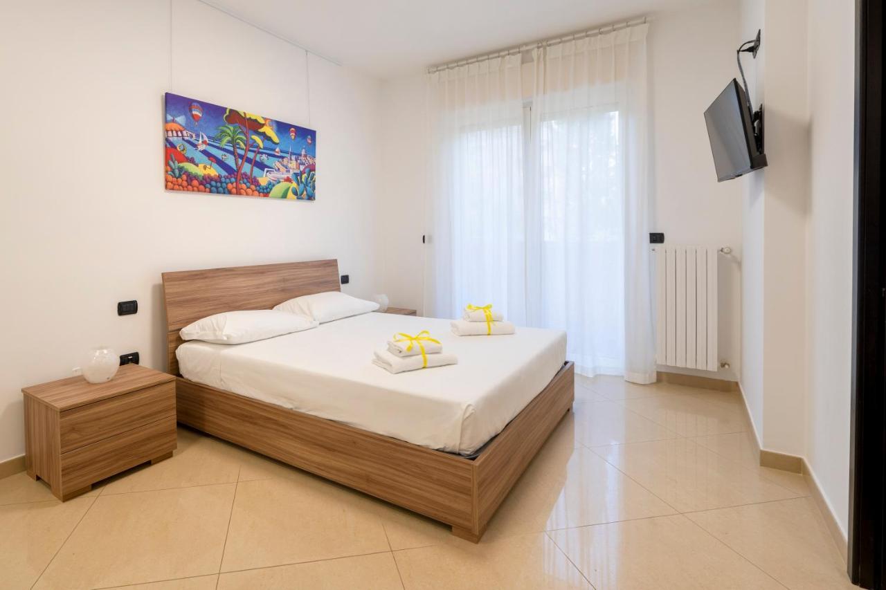 Boscoincitta Apt With Garage And Whirlpool Tub Bari Exterior foto